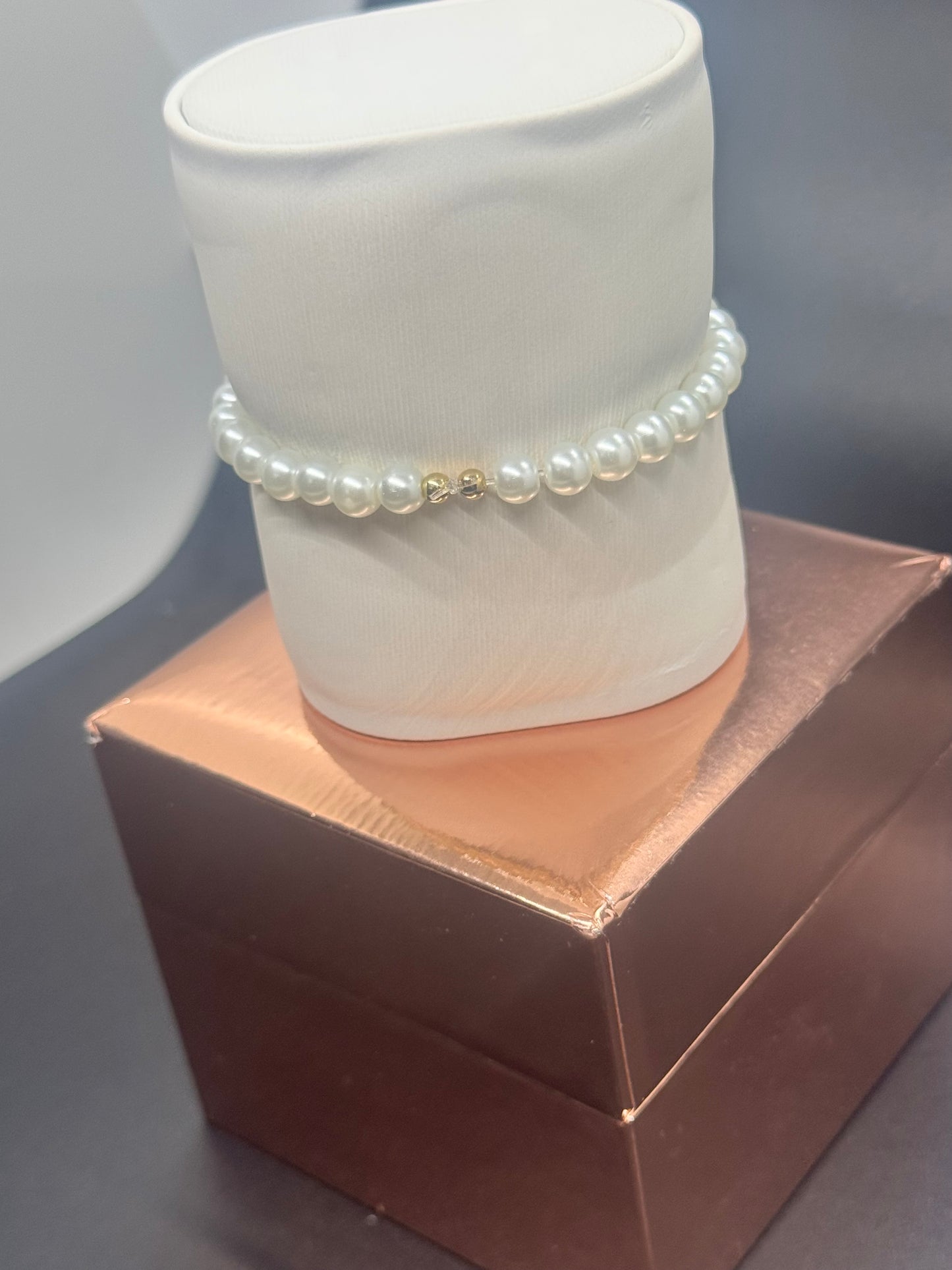 Acrylic & Glass Bead Bracelet #411