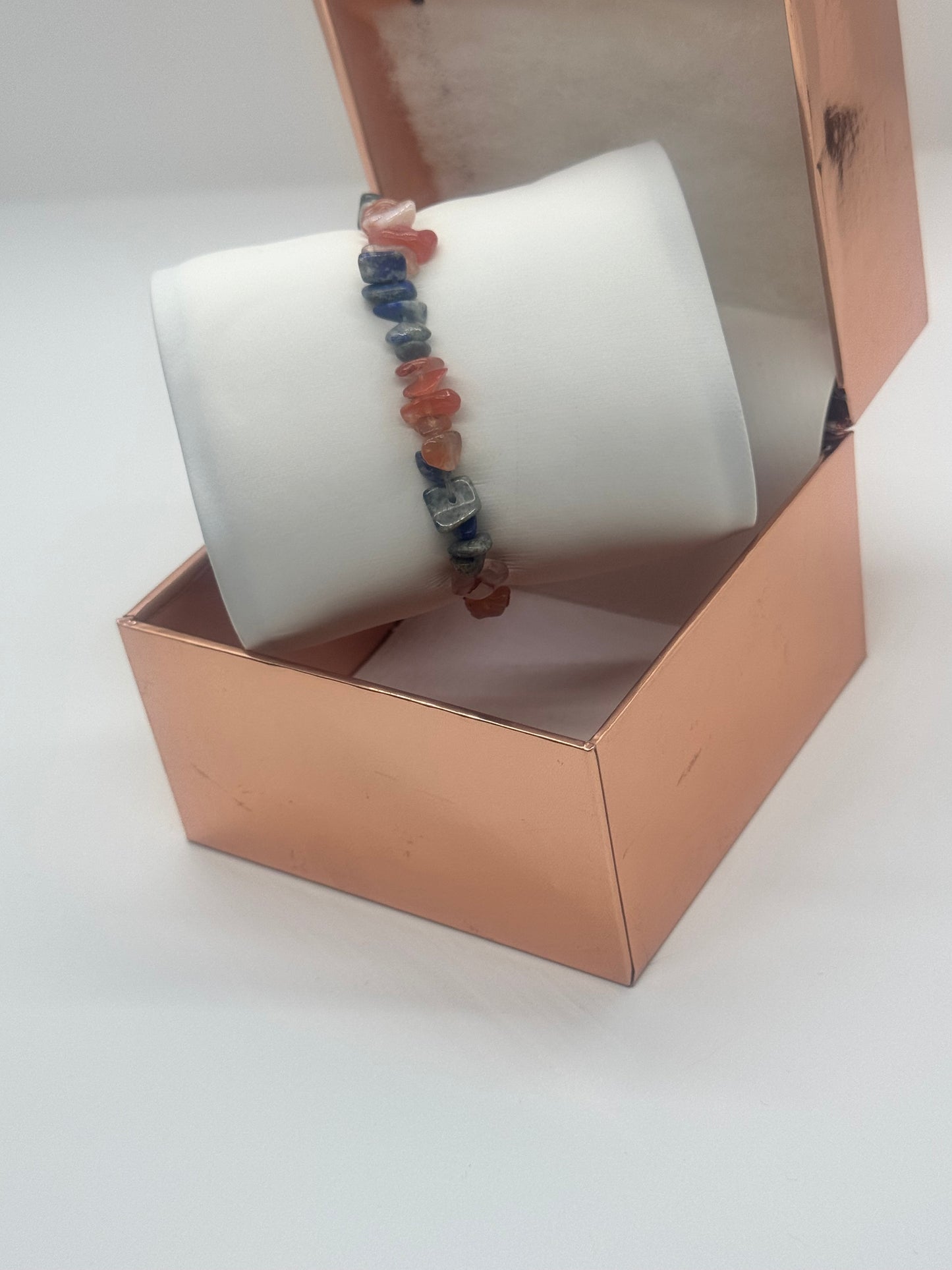 Crystal Bracelet #19 – Lapis Lazuli & Carnelian Stones
