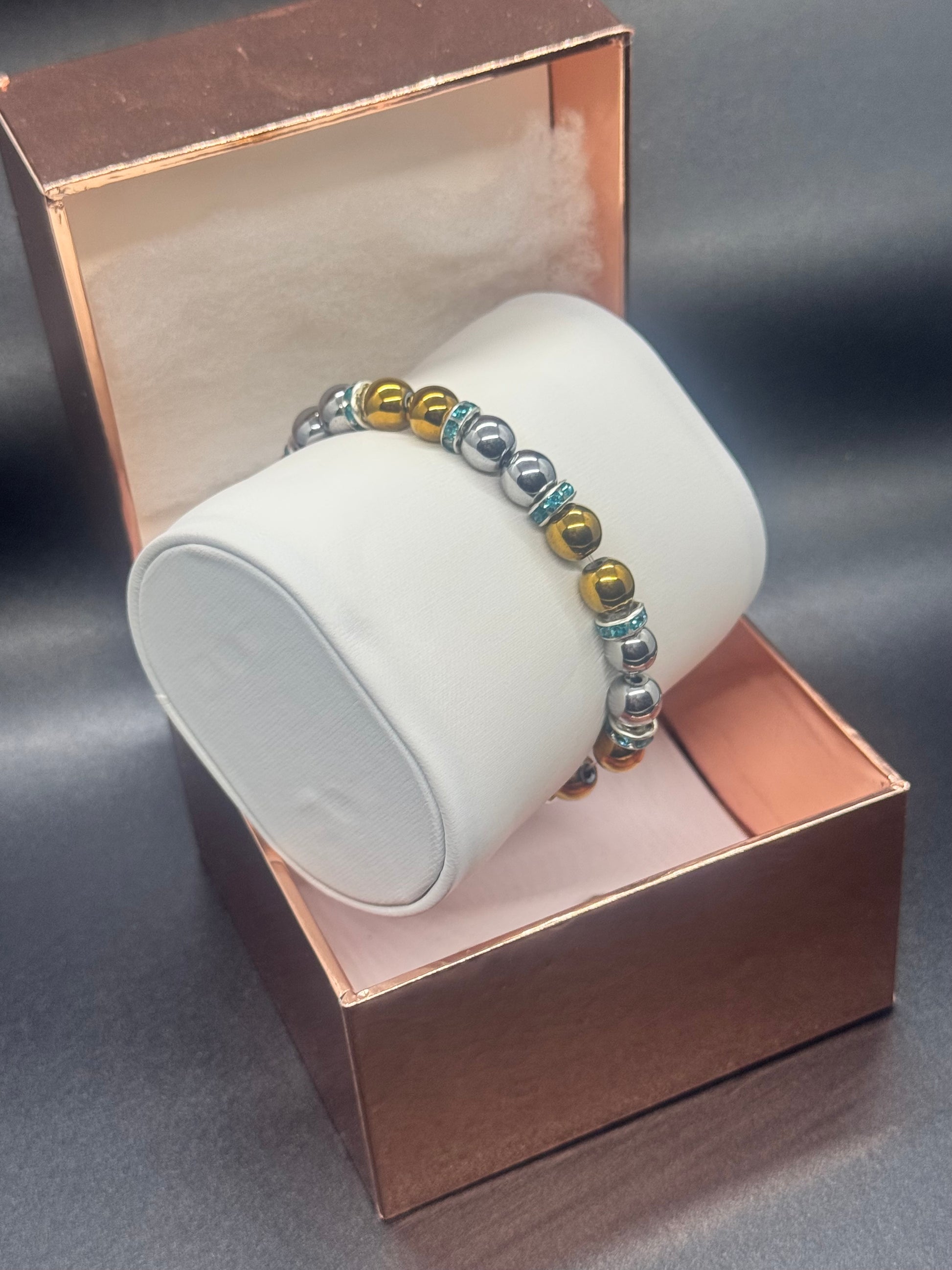 Gold & Silver Metal Bead Bracelet 6" #773