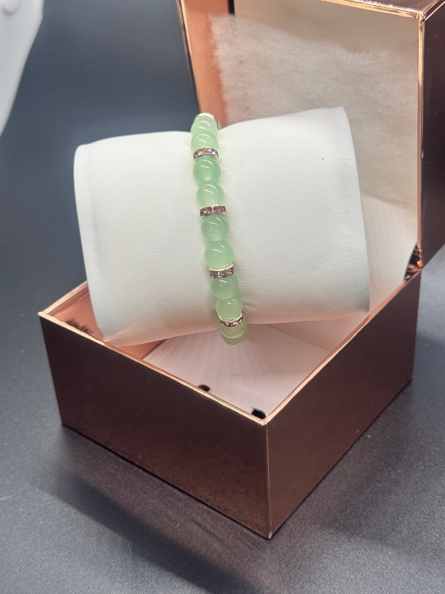 Glass Bead Bracelet #175 – Elegant Mint Green & Pink Crystal