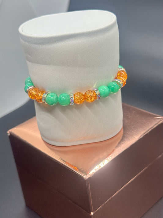 Friendship Bracelet Set #122 – Orange & Green Crackle Beads