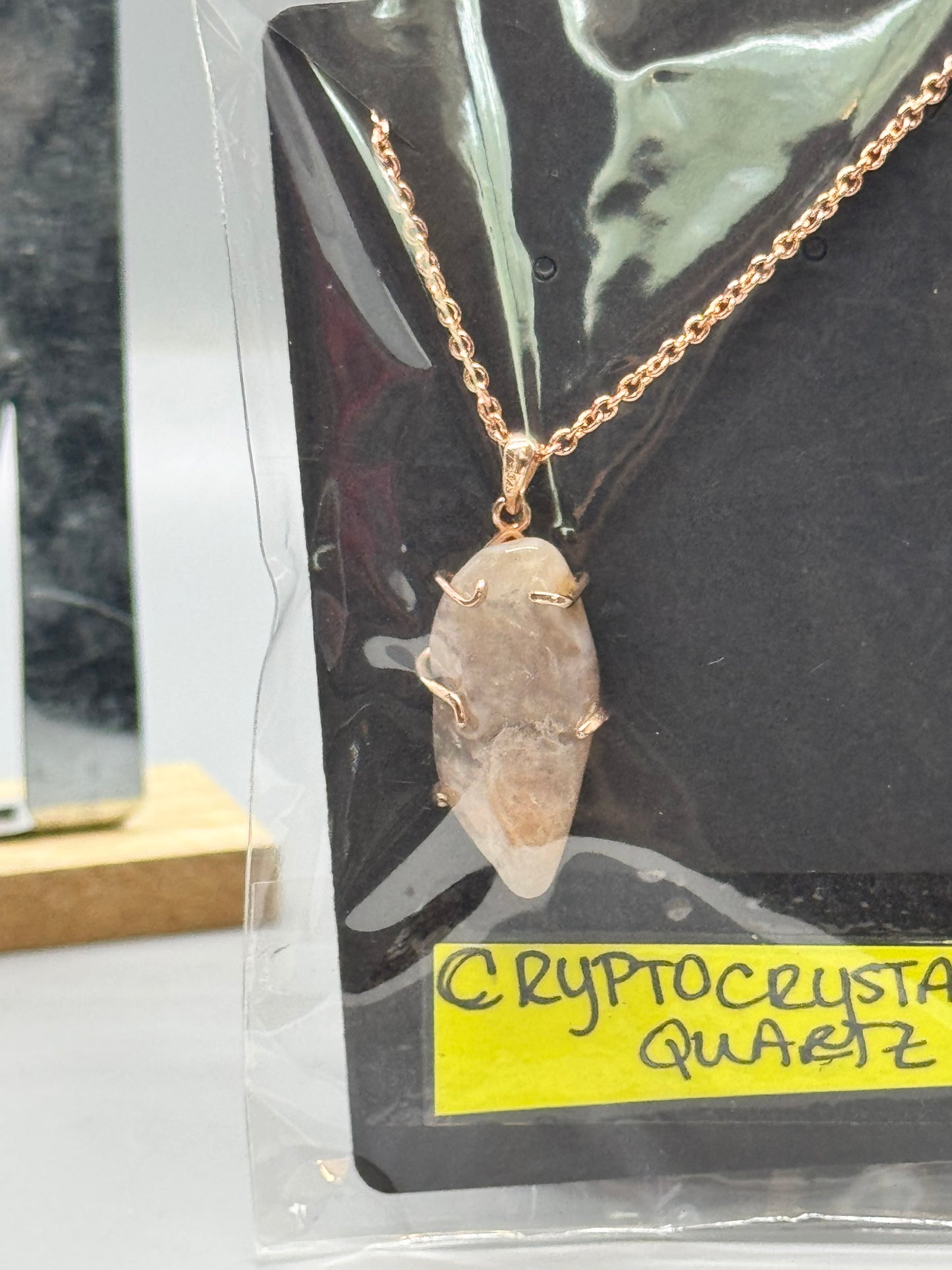 Handcrafted Cryptocrystalline Quartz Necklace – Rose Gold 17" Chain #465