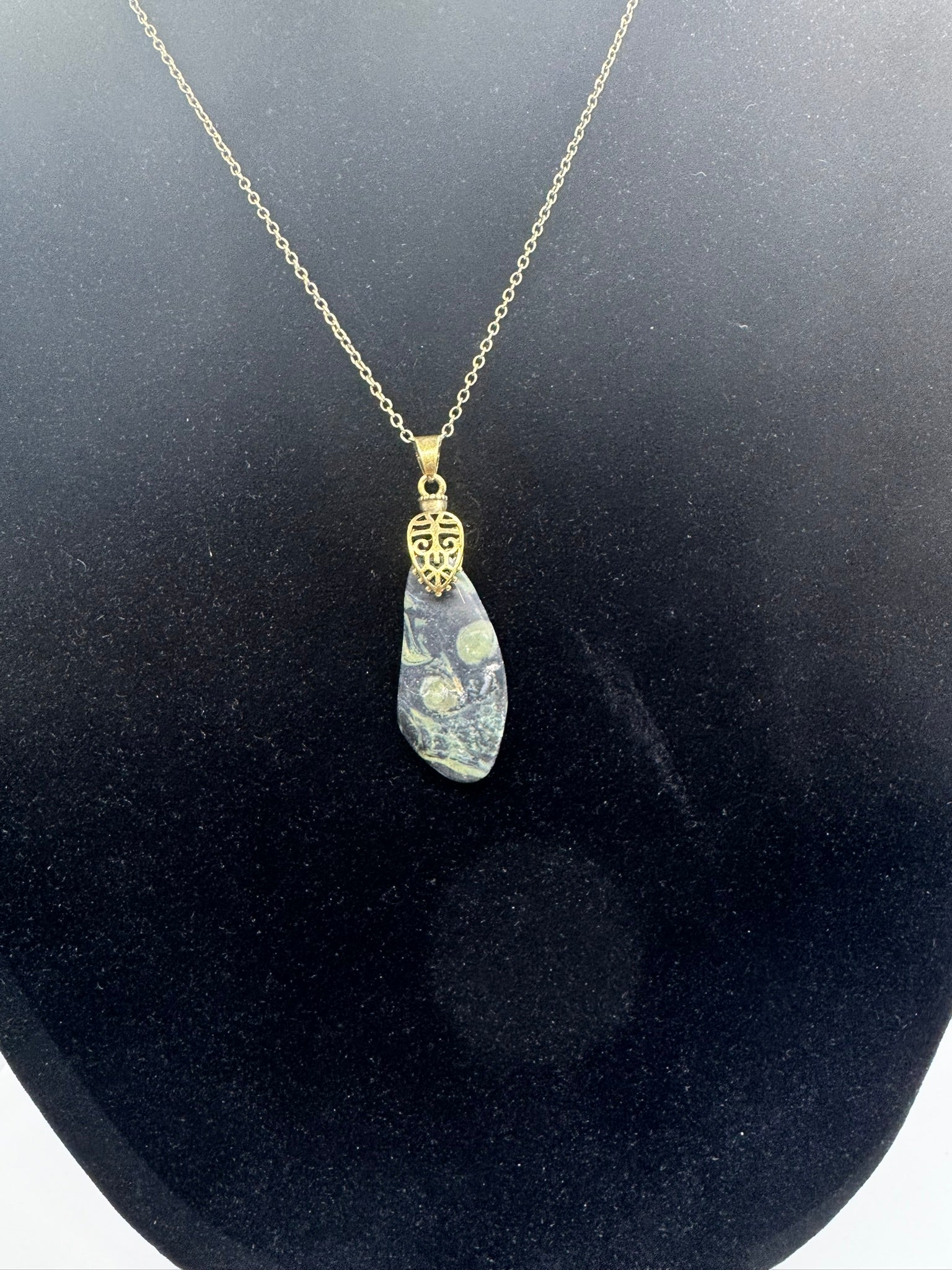 Authentic Kamamba Jasper Necklace – 18" Copper Chain # 410