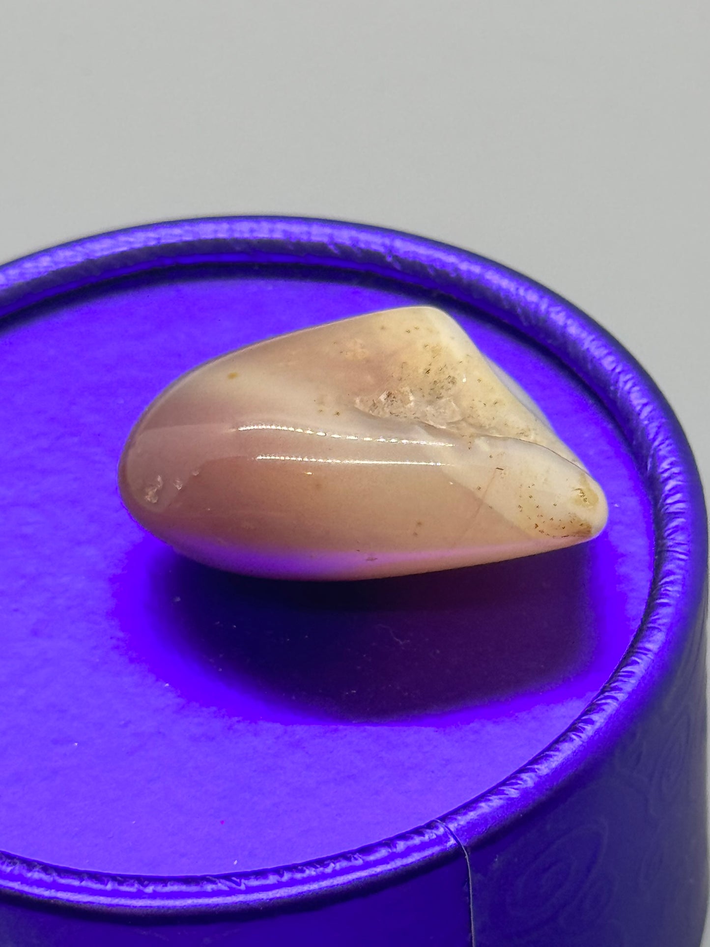 Authentic Cryptocrystalline Quartz – Handcrafted Stone # 435